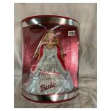 Barbie - new In box- 2001 Holiday Barbie