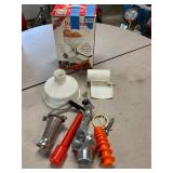 Juice maker juicer
