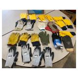 22 assorted pair of gloves