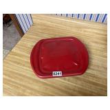 8.5 x 8.5 anchor Hocking baking dish with lid