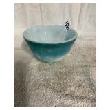 Vintage Pyrex Bowl- Teal