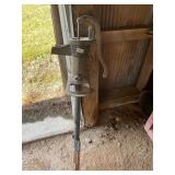 Cast iron water pump