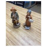 Grandma with goose, Pa with knife figures