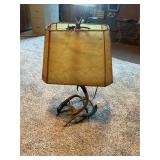 Deer antlered table lamp