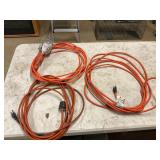 Drop light with two extension cords