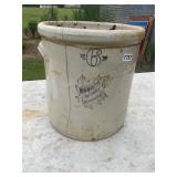 Monmouth pottery #6 crock- has a crack
