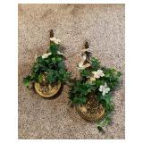 Brass wall hangers with foliage
