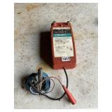 Red Snapr fence charger