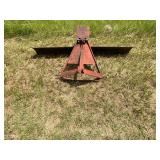 6 ft swivel blade- 3 pt