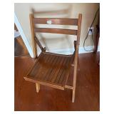 Wooden folding chair