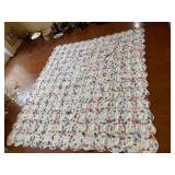 Large double wedding ring quilt