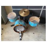 Tama drum set