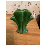 USA green Camark vase