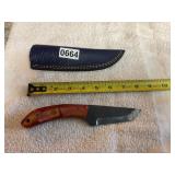Damascus blade knife, beautiful wood handle