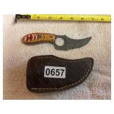 Damascus blade knife, beautiful wood handle