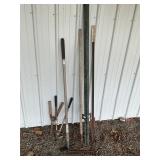 Snips, rake, hoe, t-post