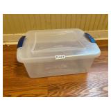 Sterilite 15 quart tote