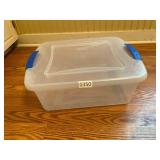 Sterilite 15 quart tote