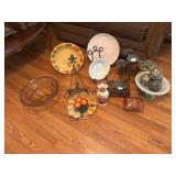 Mixed decor a lot ï¿½ all