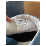 Sorel boots in box