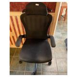 Rolling office chair