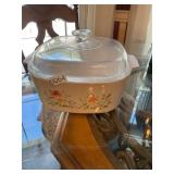 Large Corning Ware style dish with lid