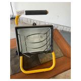 Single work light