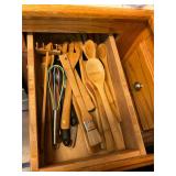 Drawer kitchen utensils