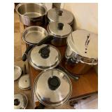 Stainless pots, pans interchangeable lids