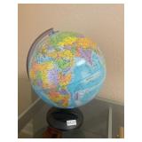 The world globe 12ï¿½