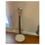 Banjo ï¿½ no strings- needs two tuner knobs