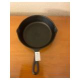Cast Iron Skillet with heat ring