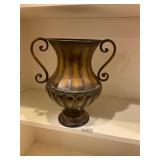 Metal flower planter