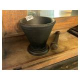 Cast iron mortar and pestle Los Angeles