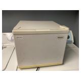 Chef mate, mini fridge ï¿½ cold