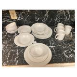 White Pfaltzgraffe 4 place setting