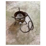 Small fish cooker with regulator