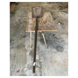 Square shovel working tool