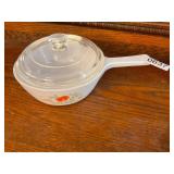 Corning Ware 1 pint dish with lid