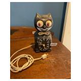 Vintage Kit Kat Clock model D8