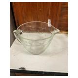 Vintage 8 cup Anchor Hocking Mixing Bowl