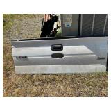 Ford F-150 tailgate