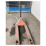 Manual pallet jack