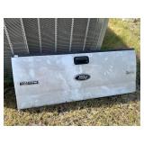Ford F-150 tailgate