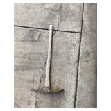 Pick axe working tool