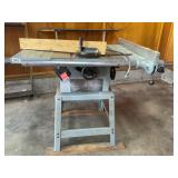Delta 10ï¿½ contractor table saw