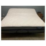 King size Serta adjustable bed