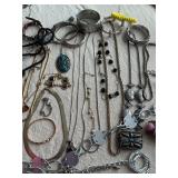 Assorted jewelry