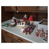 Large Christmas deco kitchen/table
