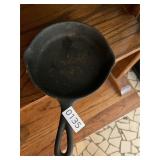 6 inch Wagner Ware iron skillet.  Spider free
